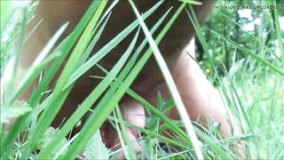 SECRET INTO THE GRASS