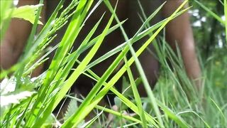 SECRET INTO THE GRASS