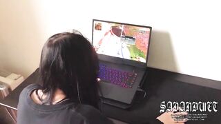 Gamer bimbos Screwed While Having Fun Apex Legends, GAMING FUCKED