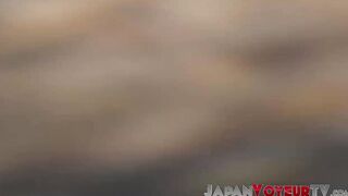 Japanese hottie filmed pleasuring herself on public bench