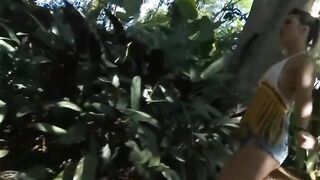 Loira gostosa do rabão fudendo com o dotado