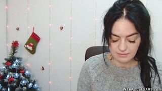 Brunette amateur Ukrainian babe webcam solo