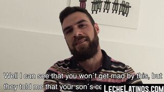 Twinks enjoy having their beardsporting partner penetrate them raw