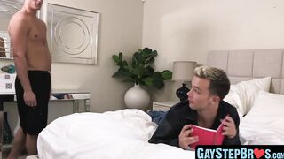 Lured stepbro cums in the wake of being banged without any protection