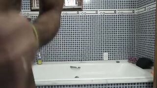 Morena gostosa do rabão fudendo com o dotado