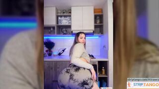 Alirawrz Adult cam live chat at stripTango