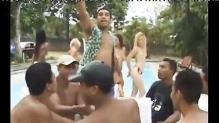 Novinhas gostosas gemendo