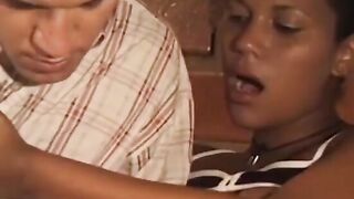 Mulata gostosa do rabão fudendo com o dotado