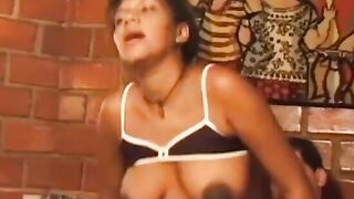Mulata gostosa do rabão fudendo com o dotado