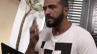 Ruivinha novinha linda e gostosa do rabão fudendo no gangbang