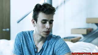 Stepdad loves fucking stepsons asshole