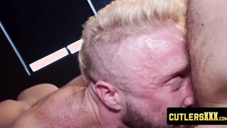 Ian Sterling shifts from Mateo Tomas throat to dive deep into Montreal biggest butt