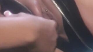 Extreme fingering and rimming of the pussy by hotties in latex suits