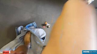 Penis Blowing Krayana Gets Splashed - Krayana Chias, Huge Daddy two