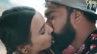 Girlfriend kO Khet me Lejake Ki chuday