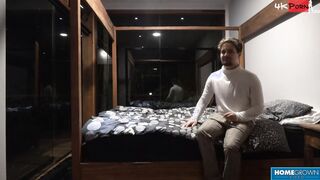 Scarlett Takes Inside A Performance - Scarlett Taylor, Stephan, Ema