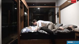 Scarlett Takes Inside A Performance - Scarlett Taylor, Stephan, Ema