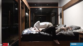Scarlett Takes Into A Performance - Scarlett Taylor, Stephan, Ema two