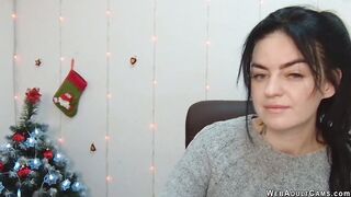 Dark haired amateur Ukrainian babe on webcam