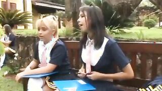 Morena colegial gostosa do rabão fudendo com o dotado