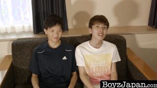 Japanese dollface pulls his dick while being anally pounded
