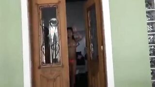 Morena gostosa do rabão fudendo com o dotado