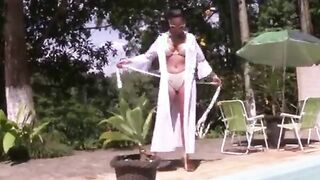 Morena linda e gostosa do rabão fudendo com o dotado