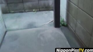 Japanese ladies are letting waterways of their piss on roads