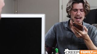 Ryan Kneeds made out just right after he knew that his brother in law is bisexual