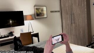 ＂Are you gay？ My stepmom caught me watching gay porn and decided to do a gay test ...