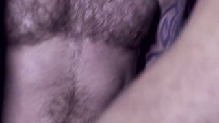 Submissive bodybuilder enjoys a hardcore kinky sex