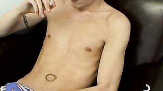 ChainsomerÂ attractive dude finds pleasure with oral fuckingÂ 