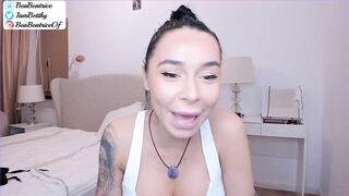 SquirtBetty 21.02.11