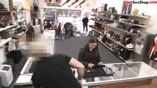 Pawning spex amateur blows then bent over desk