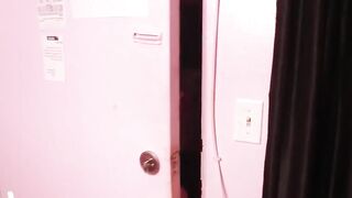 Samantha 38G - Vibrator Delivery