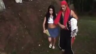 Morena gostosa do rabão fudendo com o cigano dotado