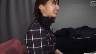 HAWA-304 Hitodzuma Kantsū Kongaiseikō Rankō Gokkun Hitomi-san 28 years old