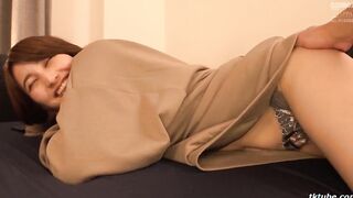 HAWA-304 Hitodzuma Kantsū Kongaiseikō Rankō Gokkun Hitomi-san 28 years old