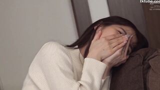 HAWA-305 Deriheru Hitodzuma (Sumire-san 30 years old) to Daigakusei
