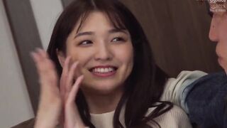 HAWA-305 Deriheru Hitodzuma (Sumire-san 30 years old) to Daigakusei