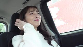 HAWA-305 Deriheru Hitodzuma (Sumire-san 30 years old) to Daigakusei