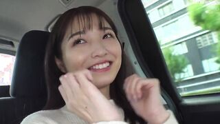 HAWA-305 Deriheru Hitodzuma (Sumire-san 30 years old) to Daigakusei