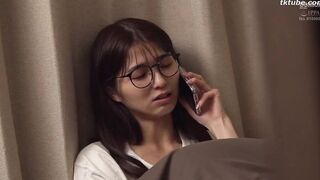 HAWA-305 Deriheru Hitodzuma (Sumire-san 30 years old) to Daigakusei