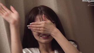 HAWA-305 Deriheru Hitodzuma (Sumire-san 30 years old) to Daigakusei
