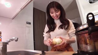 HAWA-305 Deriheru Hitodzuma (Sumire-san 30 years old) to Daigakusei
