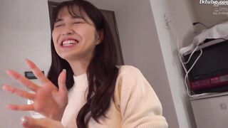 HAWA-305 Deriheru Hitodzuma (Sumire-san 30 years old) to Daigakusei