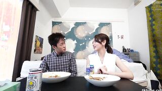 HAWA-311 Deriheru Hitodzuma (Misaki-san 30 year old) to Daigakusei