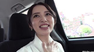 HAWA-311 Deriheru Hitodzuma (Misaki-san 30 year old) to Daigakusei