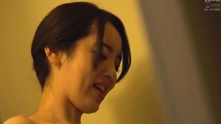 HAWA-311 Deriheru Hitodzuma (Misaki-san 30 year old) to Daigakusei