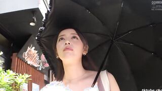 HAWA-311 Deriheru Hitodzuma (Misaki-san 30 year old) to Daigakusei